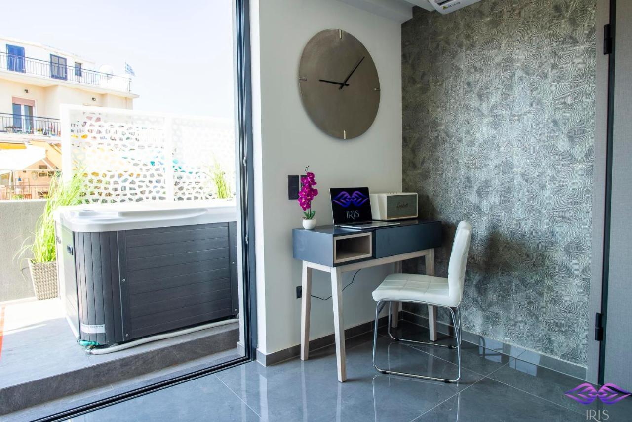Apartamento Luxury Penthouse With Acropolis View And Jacuzzi Atenas Exterior foto